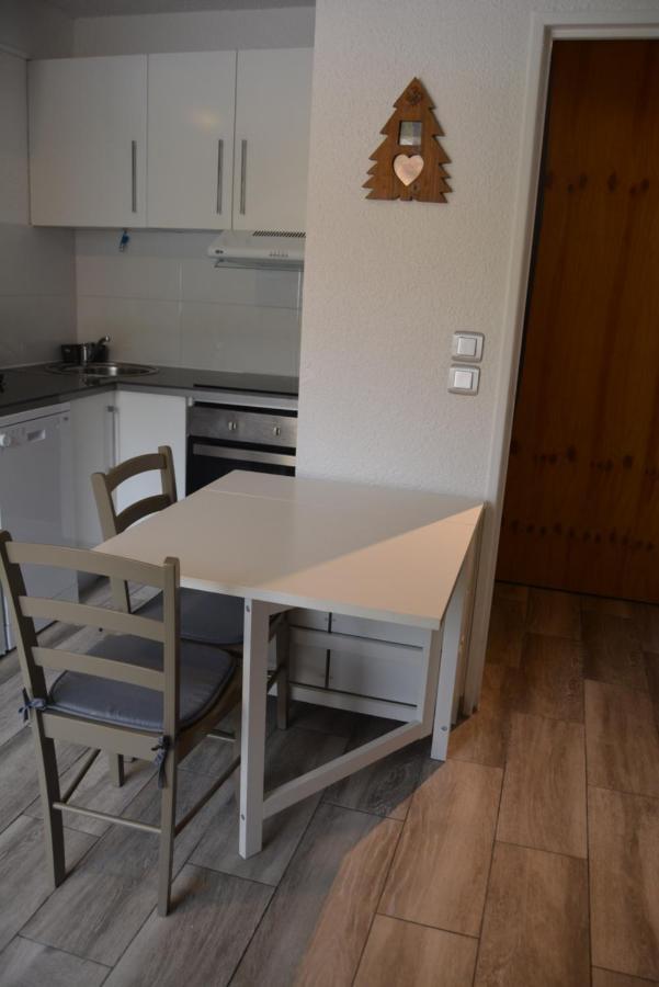 Studio Marmotte Font-Romeu 4 Personnes Avec Balcon Residence Val Soleil Entierement Renove En Juin 2021 Place De Parking & Wifi Gratuit , Draps & Serviettes De Toilettes Non Inclus, Sabanas Y Toallas No Incluidos Zewnętrze zdjęcie